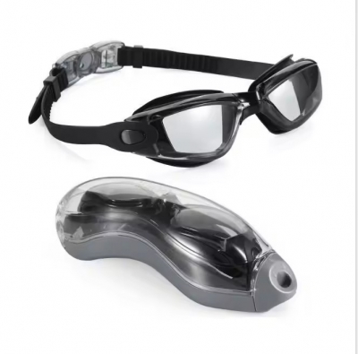 Swimming goggles